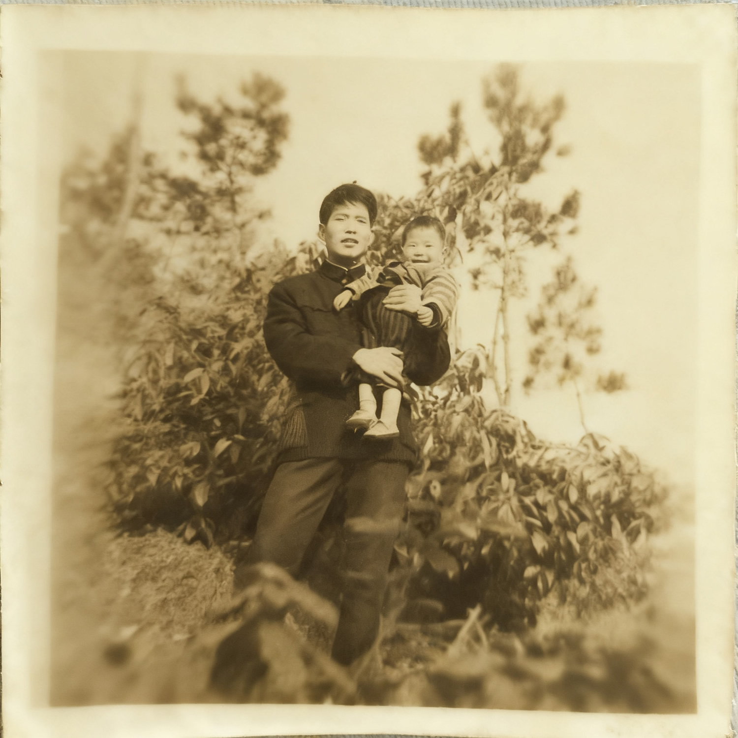 带儿子拍于81年