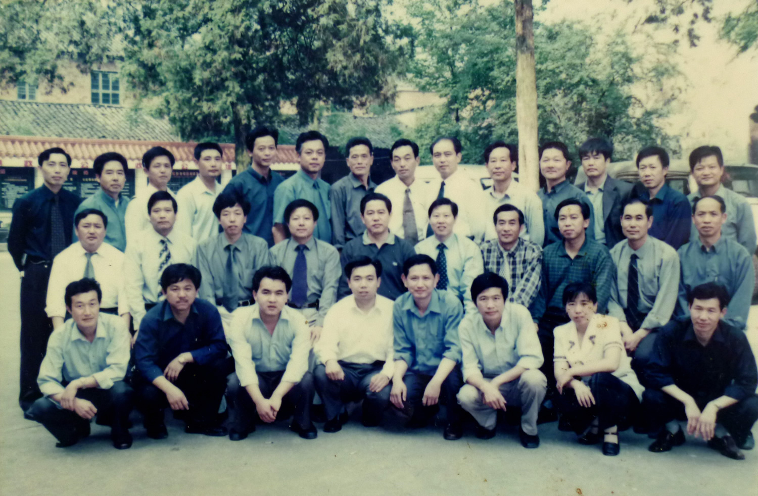 02年5月欢迎柯敏同志来龙港镇工作合影留念